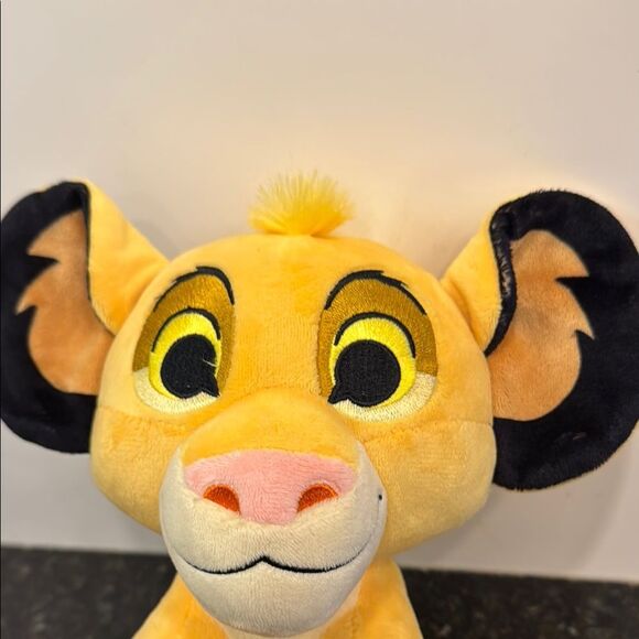 Disney The Lion King - Cute Baby Simba Plush. Size 9” - Picture 2 of 8